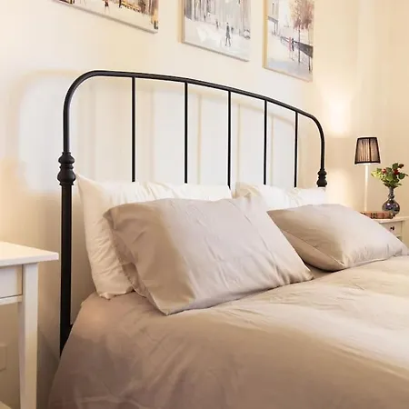 Corte Collina, Piscine, Tennis *