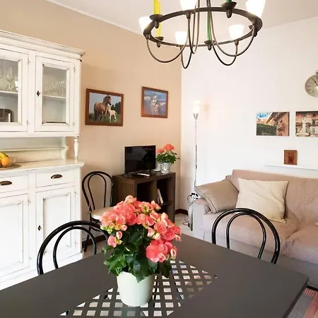 Corte Collina, Piscine, Tennis