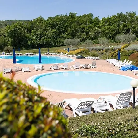 Corte Collina, Piscine, Tennis Lägenhet *